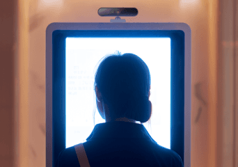 무인 호텔 운영, 
법적 리스크가 걱정돼요